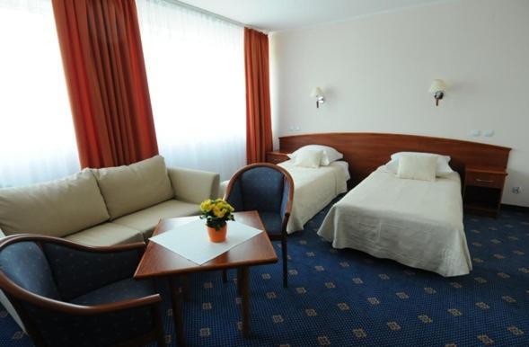 Osrodek Wypoczynkowo - Szkoleniowy Allianz Hotel Rynia Room photo